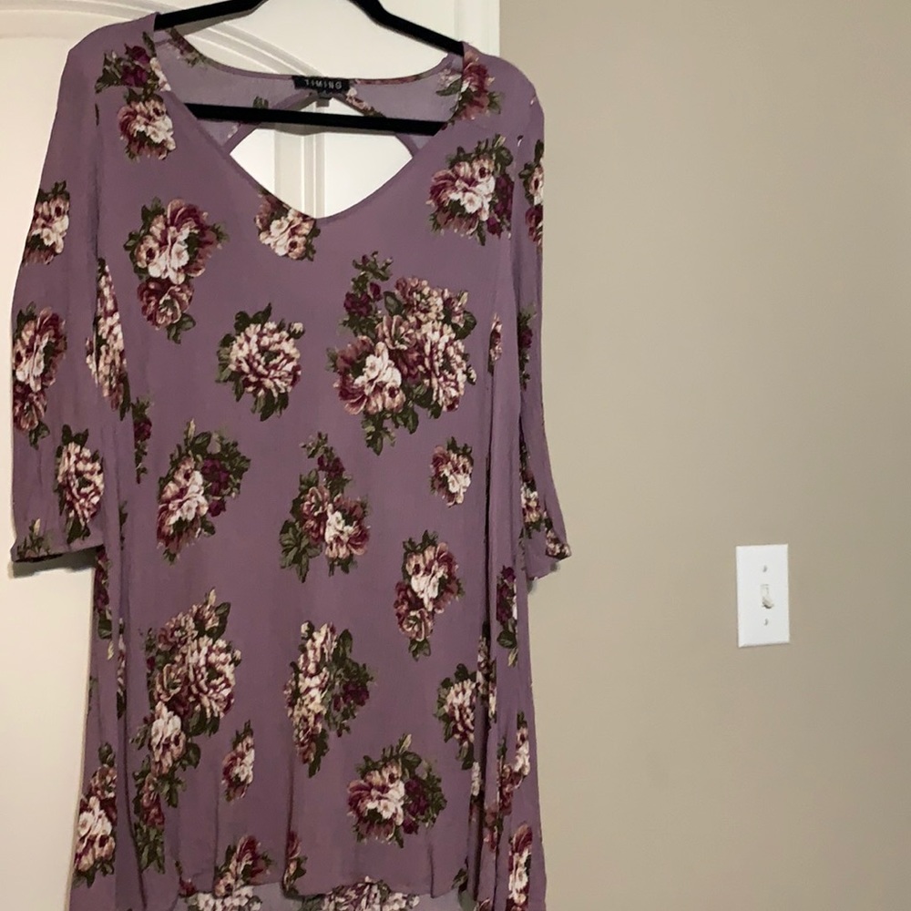 Light purple floral three quarter-length sleeve dress